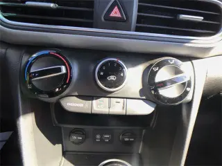 Hyundai KONA 2018 AWD SE 4dr Crossover