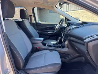 Ford Escape 2017 SE 4p SUV