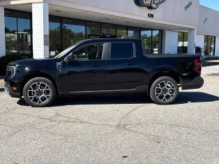 Ford Maverick 2025 AWD Lariat 4dr SuperCrew 4.5 ft. SB