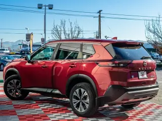 Nissan Rogue 2022 AWD SV 4dr Crossover