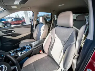 Nissan Rogue 2022 AWD SV 4dr Crossover
