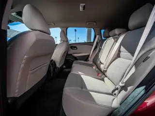 Nissan Rogue 2022 AWD SV 4dr Crossover