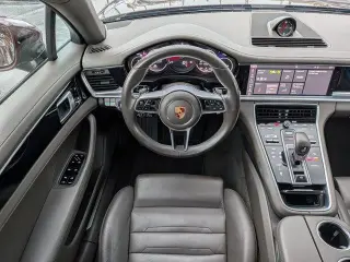 Porsche Panamera 2019 4dr Sedán