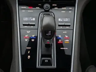 Porsche Panamera 2019 4dr Sedán