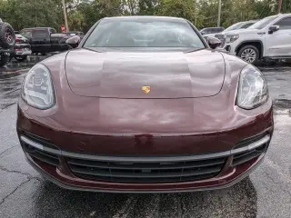 Porsche Panamera 2019 4dr Sedán