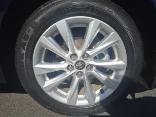Toyota Corolla Hybrid 2026 LE Sedán 4p.