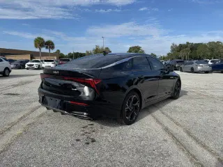 Kia K5 2025 GT-Line 4dr Sedán