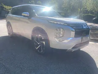 Mitsubishi Outlander 2022 AWD SE 4dr SUV