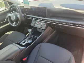Hyundai TUCSON 2025 SE 4dr SUV