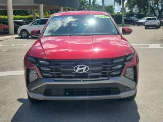 Hyundai TUCSON 2025 SE 4dr SUV
