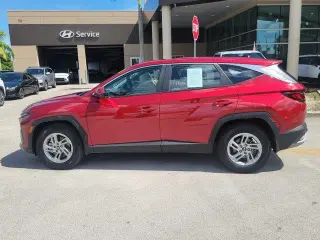 Hyundai TUCSON 2025 SE 4dr SUV