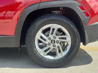 Hyundai TUCSON 2025 SE 4dr SUV