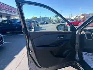 Nissan Rogue 2023 AWD SV 4p Crossover