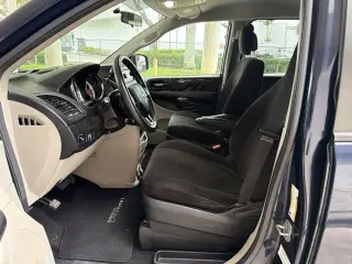 Dodge Grand Caravan 2013 SE 4p Minivan