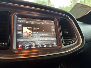 Dodge Challenger 2017 SXT 2dr Coupe