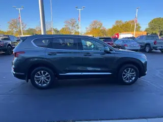 Hyundai SANTA FE 2019 SEL 2.4L 4dr Crossover
