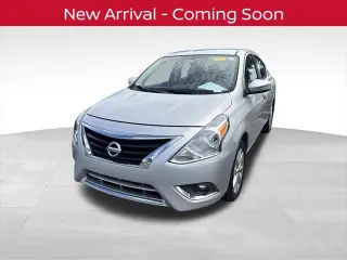 Nissan Versa 2017 1.6 SL 4p Sedana