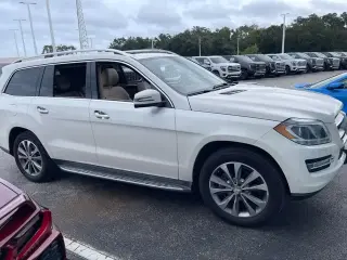Mercedes-Benz GL-Class 2015 AWD GL 350 BlueTEC 4MATIC 4dr SUV