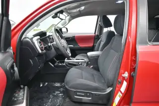 Toyota Tacoma 2023 4x2 TRD Todo Terreno 4p Cabina Doble Dupla 5.0 ft SB