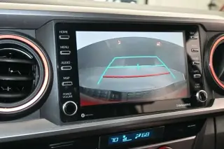 Toyota Tacoma 2023 4x2 TRD Todo Terreno 4p Cabina Doble Dupla 5.0 ft SB
