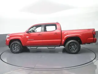 Toyota Tacoma 2023 4x2 TRD Todo Terreno 4p Cabina Doble Dupla 5.0 ft SB