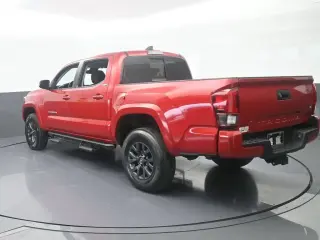 Toyota Tacoma 2023 4x2 TRD Todo Terreno 4p Cabina Doble Dupla 5.0 ft SB