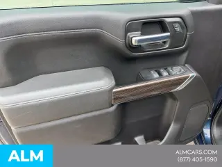 Chevrolet Silverado 1500 2020 4x4 RST 4dr Cabina de Tripulante 5.8 ft. SB