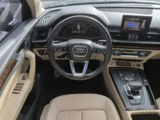 Audi Q5 2019 AWD quattro Premium 45 TFSI 4p SUV