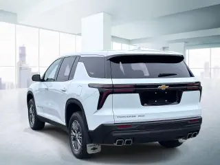 Chevrolet Traverse 2024 4X4 LS 4p SUV con 2LS