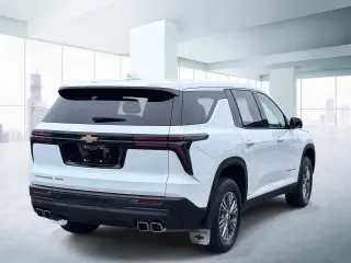 Chevrolet Traverse 2024 4X4 LS 4p SUV con 2LS