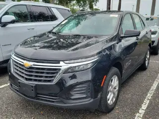 Chevrolet Equinox 2023 4x4 LS 4p SUV con 1LS