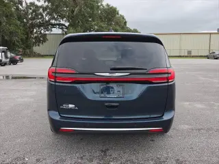 Chrysler Pacifica 2023 Touring L 4dr Mini-Van