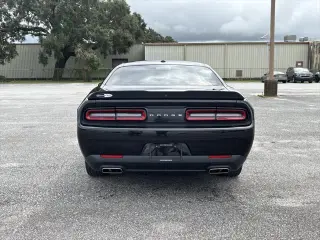 Dodge Challenger 2023 SXT 2p Coupé