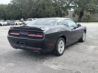 Dodge Challenger 2023 SXT 2p Coupé