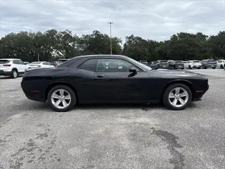 Dodge Challenger 2023 SXT 2p Coupé