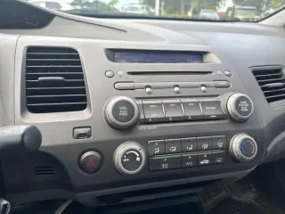 Honda Civic 2010 LX 4dr SedÃ¡n 5P