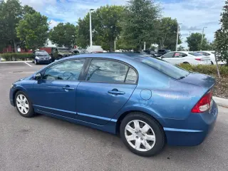 Honda Civic 2010 LX 4dr SedÃ¡n 5P