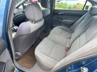 Honda Civic 2010 LX 4dr SedÃ¡n 5P