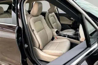 Lincoln Corsair 2023 AWD Reserve 4dr SUV