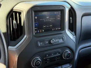 Chevrolet Silverado 1500 2023 4x2 Custom 4dr Crew Cab 5.8 ft. SB