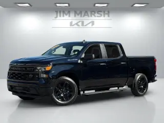 Chevrolet Silverado 1500 2023 4x2 Custom 4dr Crew Cab 5.8 ft. SB