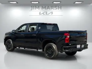 Chevrolet Silverado 1500 2023 4x2 Custom 4dr Crew Cab 5.8 ft. SB