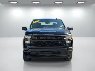 Chevrolet Silverado 1500 2023 4x2 Custom 4dr Crew Cab 5.8 ft. SB