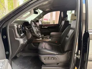 Chevrolet Silverado 1500 2024 4x2 RST 4dr Cabina Crew 5.8 ft. SB