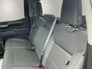 GMC Sierra 1500 2024 4x2 Elevation 4dr Cabina Crew 6.0 ft. CB