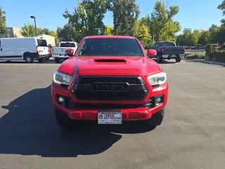 Toyota Tacoma 2017 4x4 TRD Sport 4p Doble Cab 6.1 pies LB