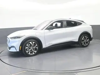 Ford Mustang Mach-E 2022 Premium 4p SUV