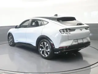 Ford Mustang Mach-E 2022 Premium 4p SUV