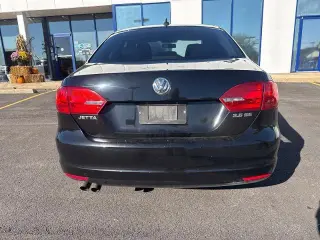 Volkswagen Jetta 2012 SE 4p Sedan 6A