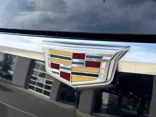 Cadillac Escalade ESV 2018 4x4 Premium Luxury 4p SUV